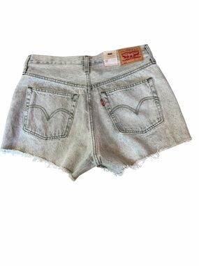Levi’s 501 Sage Green Acid Wash Cutoff Denim Shorts Size 28 Raw Hem NWT